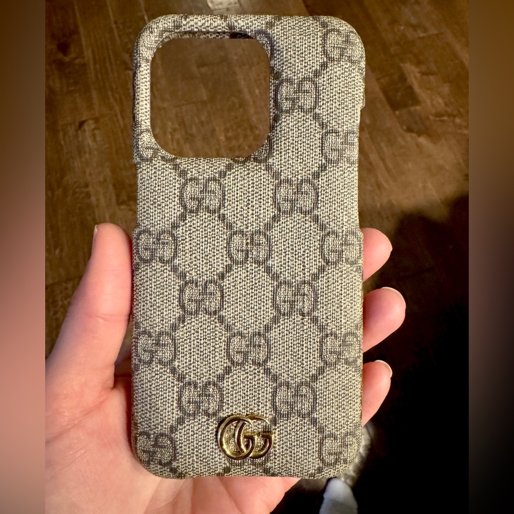 iPhone 15 Pro Gucci Ophidia Case